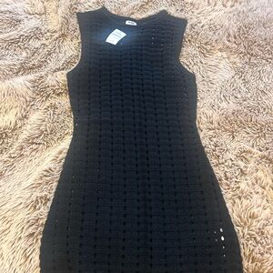 Black Sleeveless Dress
